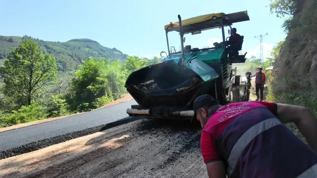 BÜYÜKŞEHİRDEN ALTINORDU VE PERŞEMBE’YE SICAK HİZMET
