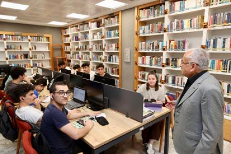 media-libraryLqfTHO