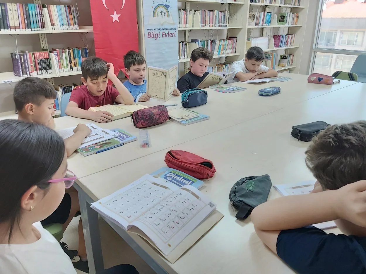 BİLGİ EVLERİ’NDE ÜCRETSİZ YAZ ETKİNLİKLERİ BAŞLADI