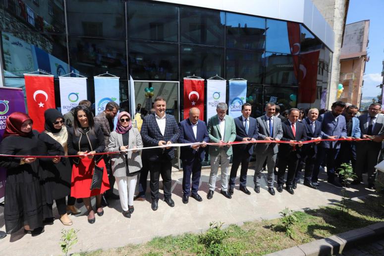 İLMEK İLMEK ORMEK