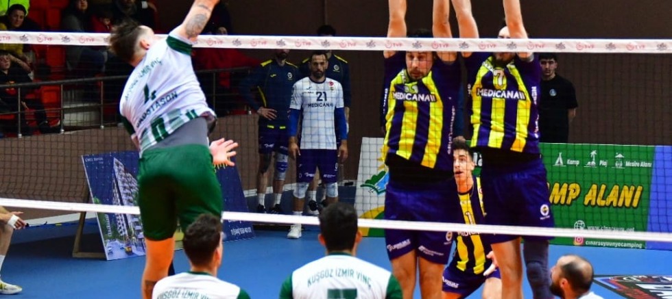AKKUŞ BELEDİYESPOR FENERBAHÇE’Yİ DEVİRDİ: 3-2