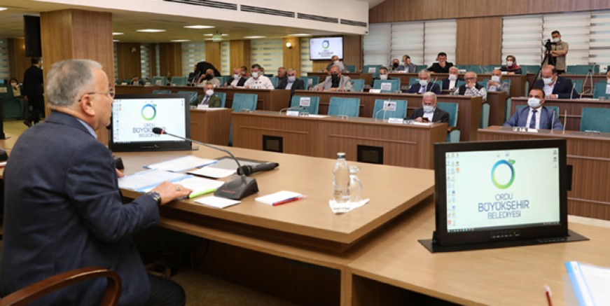 BAŞKAN GÜLER: “BELDE EVLERİ İMARA AÇMIYORUZ, HALKA AÇIYORUZ”