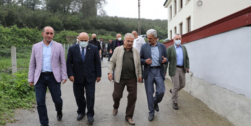 BAŞKAN GÜLER, SAHAYI BOŞ BIRAKMIYOR