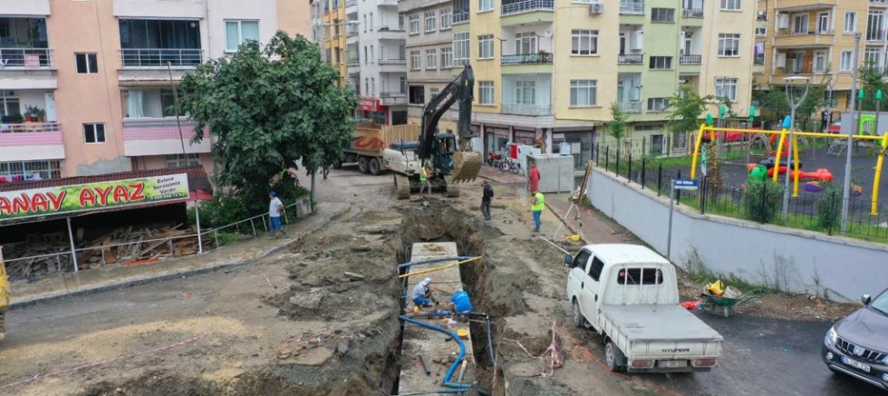 BÜYÜKŞEHİR ALTYAPIDA DEVRİM YAPIYOR