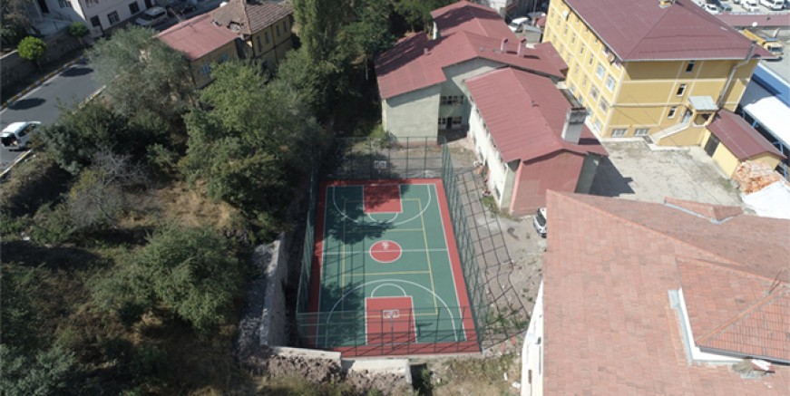 BÜYÜKŞEHİR’DEN 16 İLÇEYE YENİ SPOR SAHASI