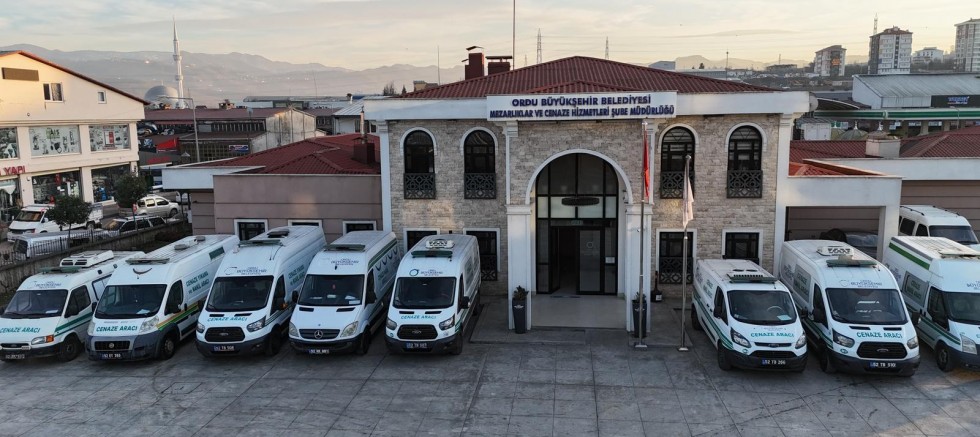 CENAZE HİZMETLERİNE 5 YENİ ARAÇ