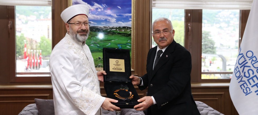 DİYANET İŞLERİ BAŞKANI ALİ ERBAŞ BÜYÜKŞEHİR’DE 