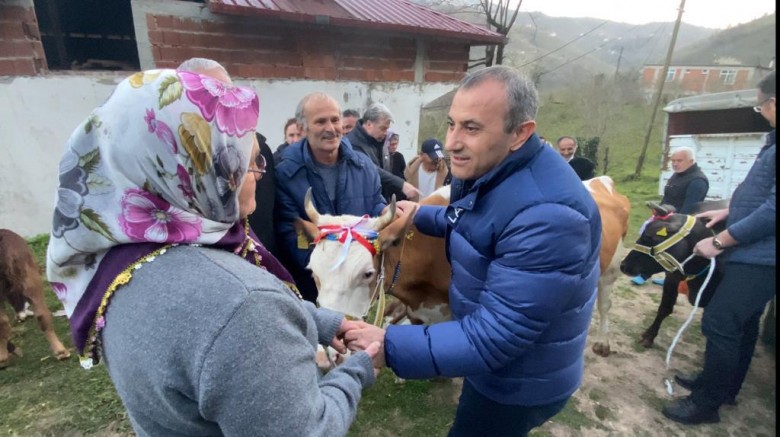 VALİ SONEL, “YETER Kİ SİZLERİN GÖZÜNDEN YAŞ AKMASIN”